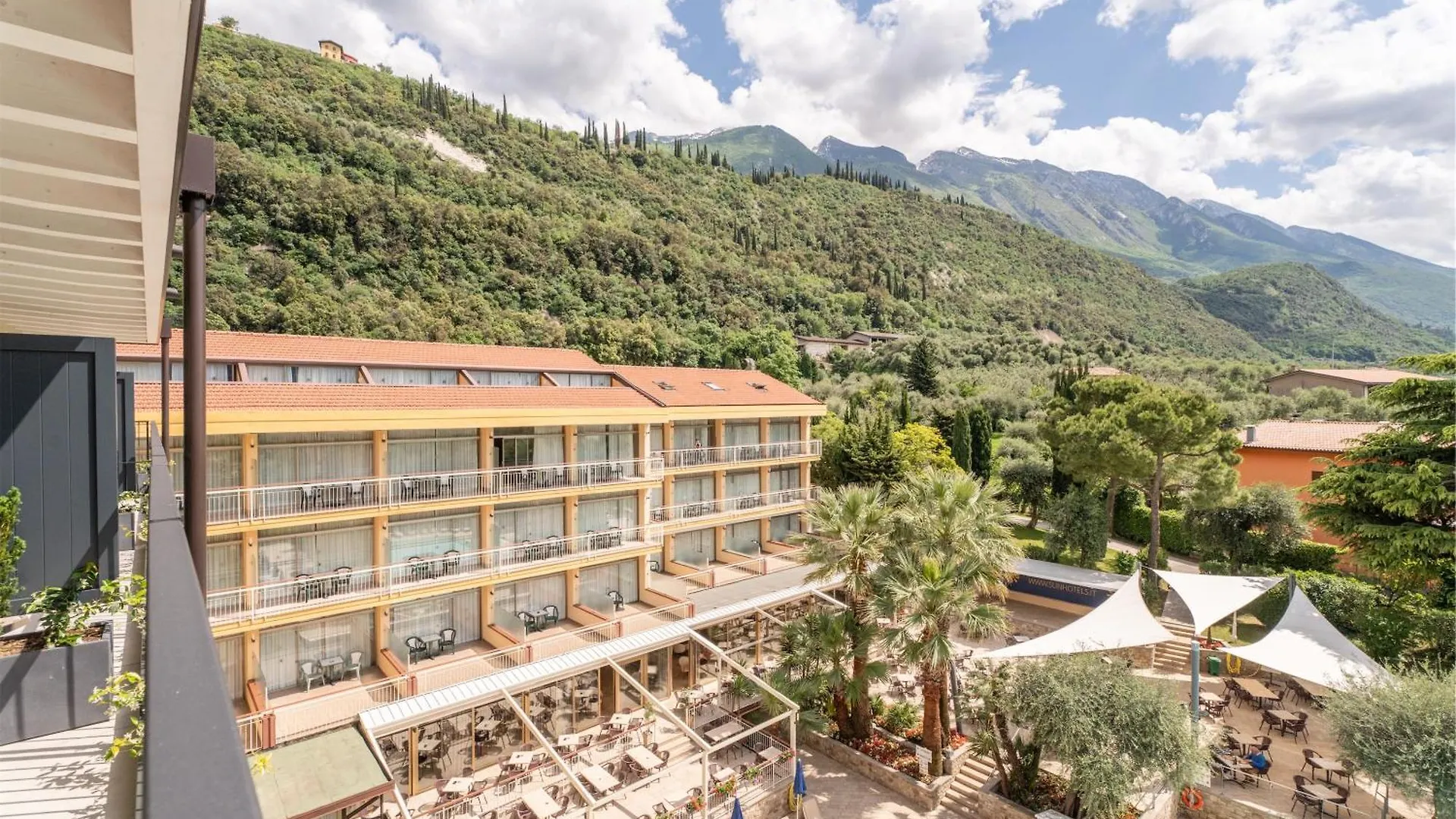 Majestic Palace Malcesine Hotel